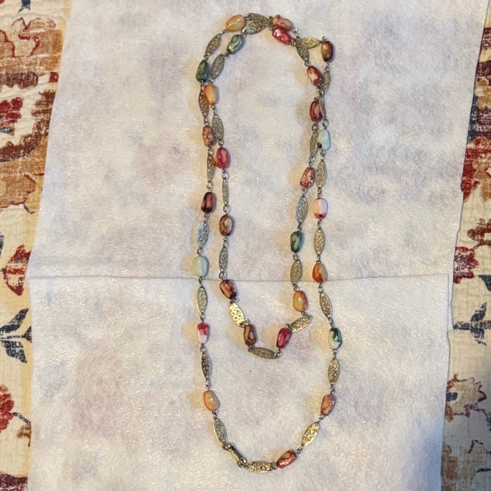 Elegant Gold tone and Multicolor Beaded Necklace
